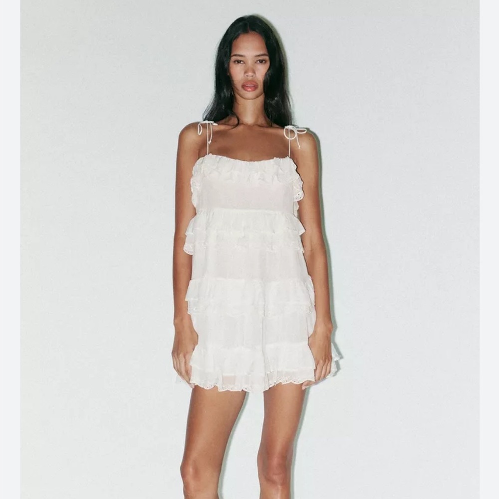 Zara NWT white short dress with ruffles and embroidery 0881/364